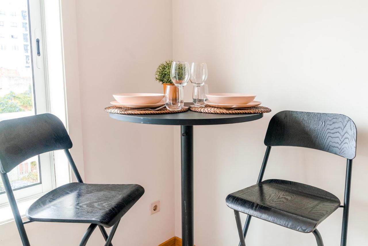 Sunny Studio In The Heart Of Lapa - 5Min Walk To Metro! OOporto Extérieur photo